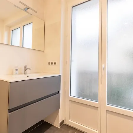 Standing Thermes - Confort - Proche Thermes & Bords D'allier Vichy