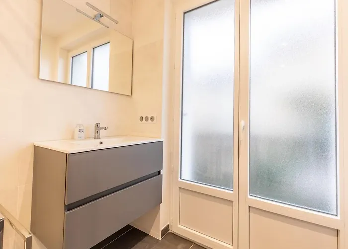 Standing Thermes - Confort - Proche Thermes & Bords D'allier Vichy